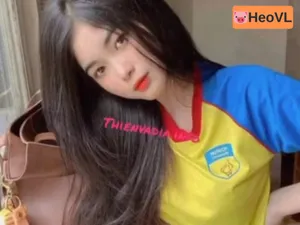 Clip nắc với học sinh nữ hutech mông bự
