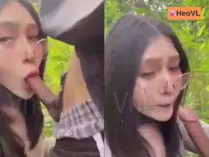 đi dã ngoại tiện phang người yêu ở trong rừng